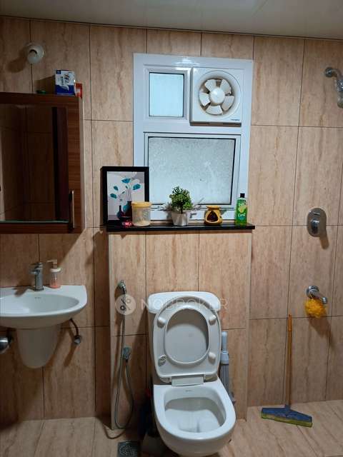 2 BHK Flat In Prestige Lakeside Habitat For Sale  In Varthur