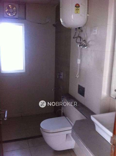 3 BHK Flat In Jaypee Greens Kalypso Court For Sale  In Sector-128 Noida