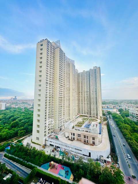 3 BHK Flat In Dlf One Midtown For Sale  In Moti Nagar