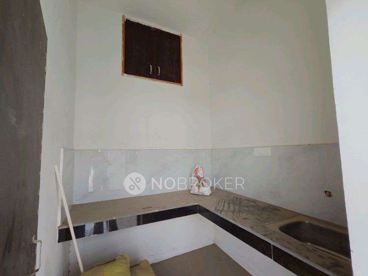 Retail  Property in Zeta I, Greater Noida for Rent 