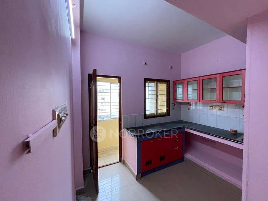 2 BHK Flat In Nila Tech Pragathi Castle For Sale  In Koyambedu