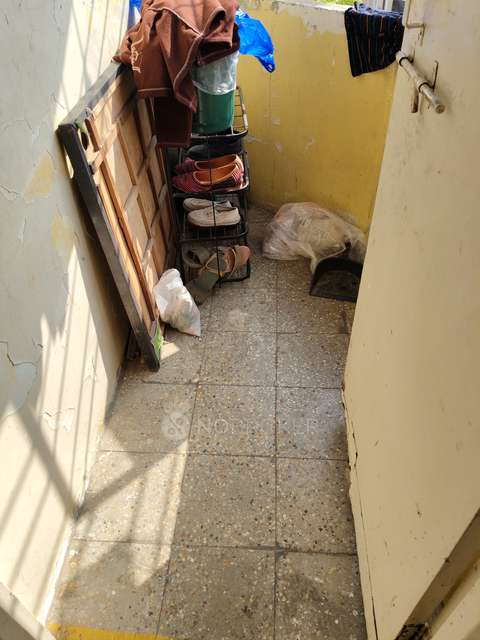 1 BHK Flat In Pardeshi Building For Sale  In Katraj