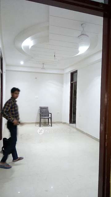 3 BHK Flat In Standalone Building  For Sale  In Sector 105