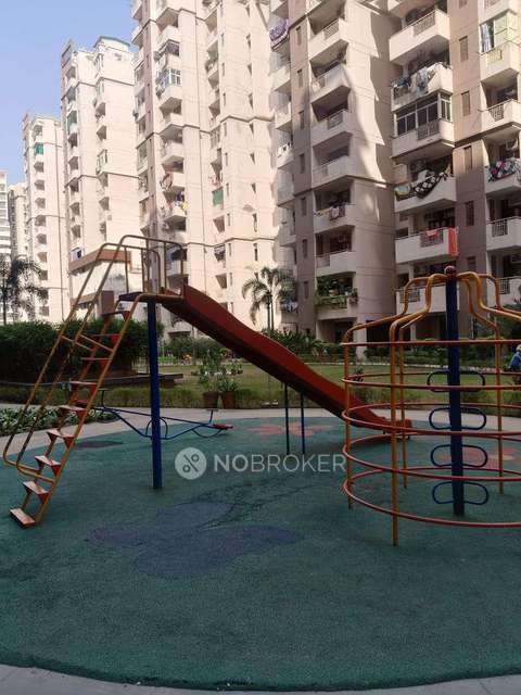 3 BHK Flat In Amrapali Platinum For Sale  In Sector-119