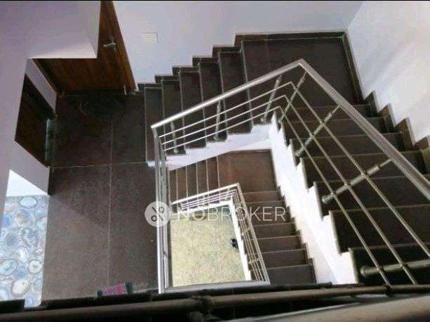 3 BHK Flat In Amrapali Platinum For Sale  In Sector-119