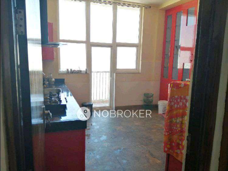 3 BHK Flat In Amrapali Platinum For Sale  In Sector-119