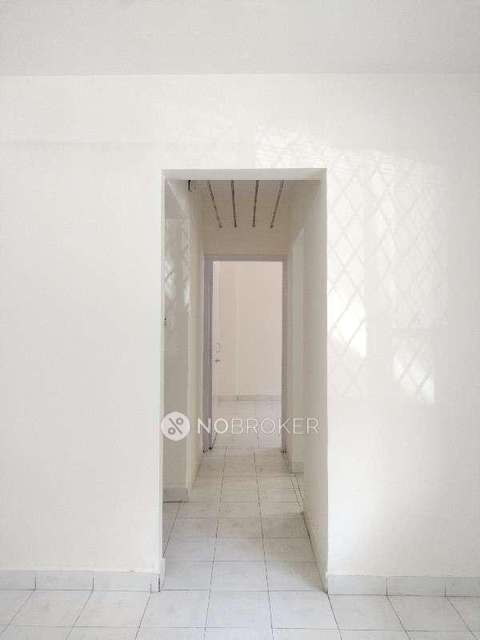 1 BHK Flat In Swastik Park For Sale  In Thane West 