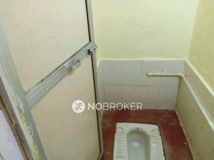 1 BHK Flat In Swastik Park For Sale  In Thane West 