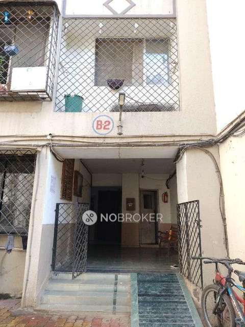 1 BHK Flat In Swastik Park For Sale  In Thane West 