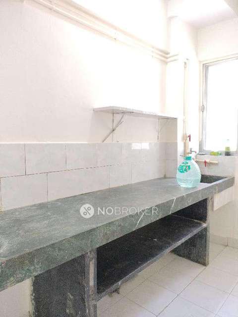 1 BHK Flat In Swastik Park For Sale  In Thane West 