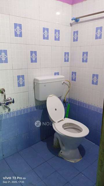 2 BHK Flat In Naveen Flats  For Sale  In Ponniammanmedu