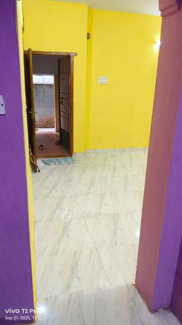 2 BHK Flat In Naveen Flats  For Sale  In Ponniammanmedu