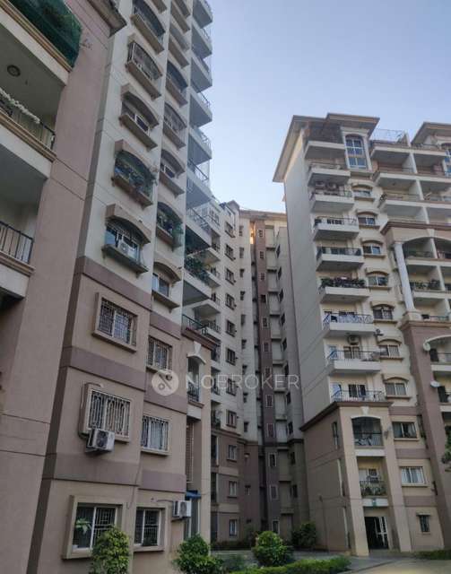 2 BHK Flat In Akme Ballet For Sale  In Doddenakundi
