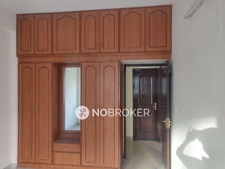 2 BHK Flat In Akme Ballet For Sale  In Doddenakundi