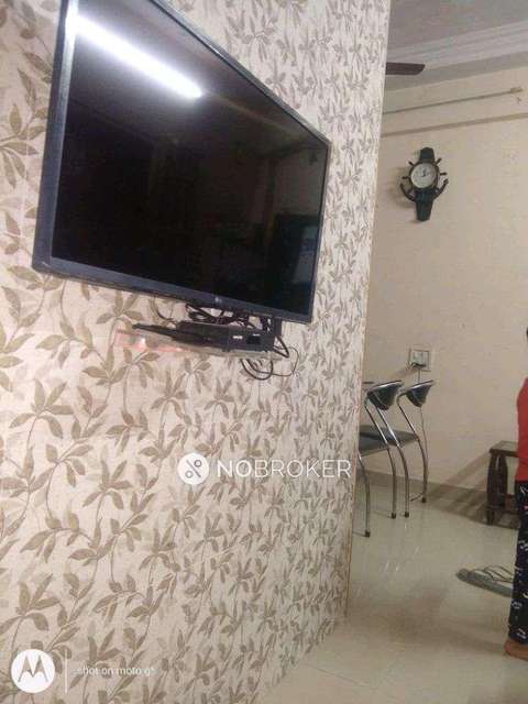 2 BHK Flat In Resham Apartment For Sale  In Goregaon West