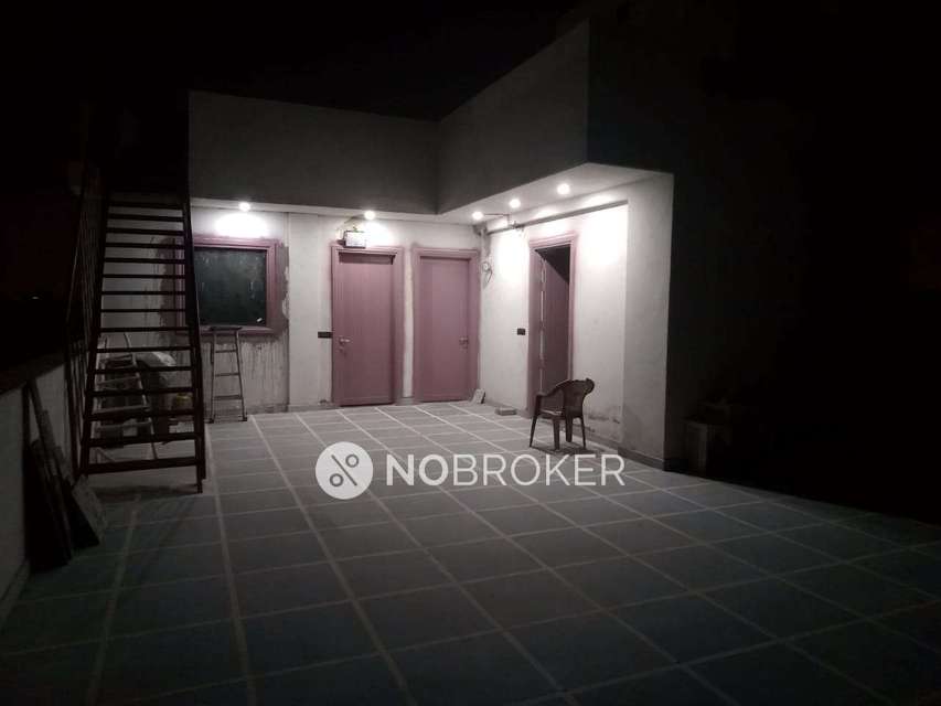 1 RK Flat for Rent  In Pitampura