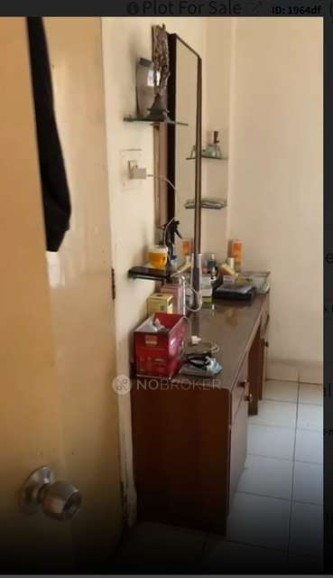 Single Room for Female In 2 BHK  In Sb In Viman Nagar 