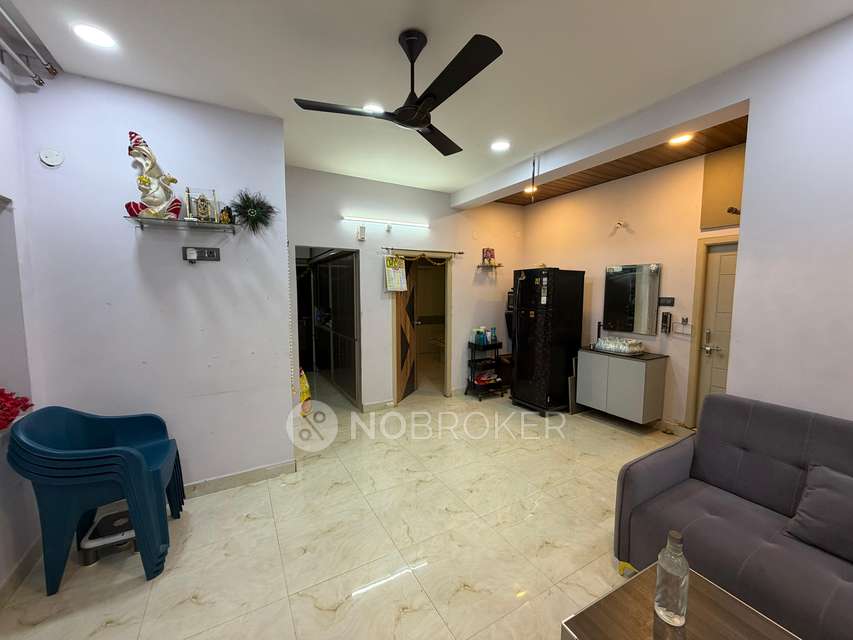 2 BHK Flat In Dk Mouriya For Sale  In Amberpet