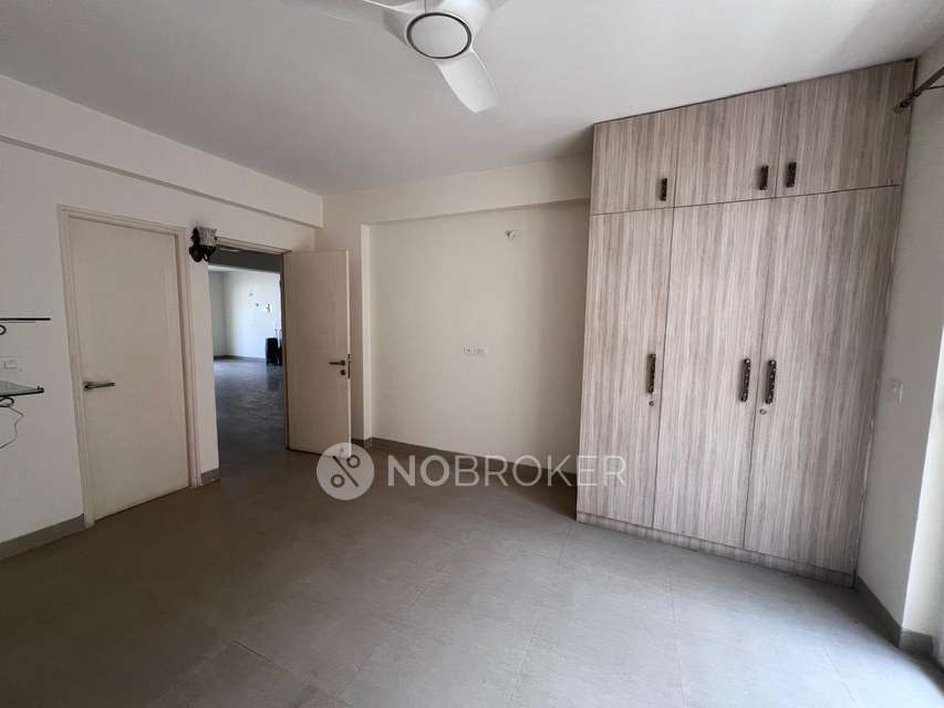 3 BHK Flat In Emerald Premier Floors For Sale  In Sector 65