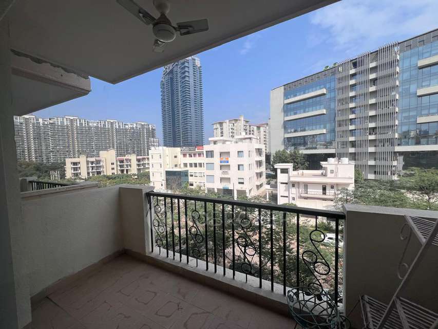 3 BHK Flat In Emerald Premier Floors For Sale  In Sector 65