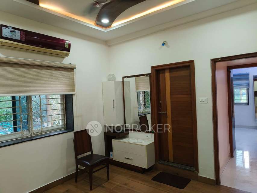 2 BHK Flat In Raam Legacy Manor for Rent  In Madhapur