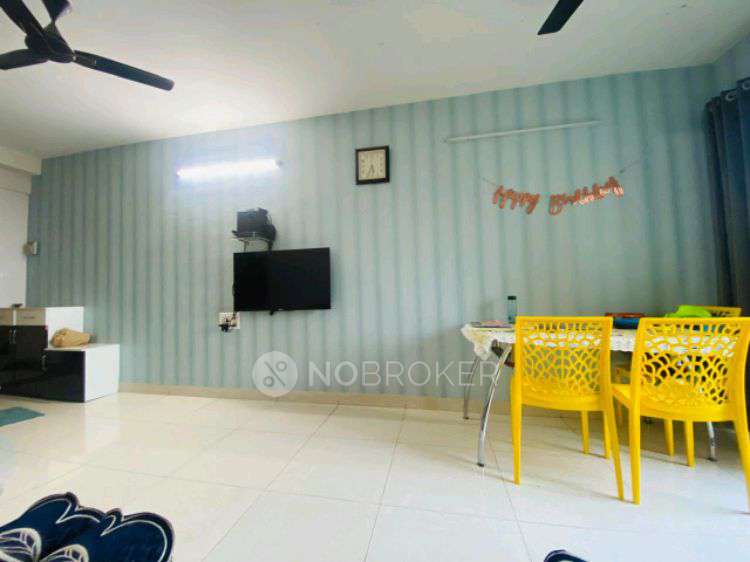 2 BHK Flat In Sargam Building for Rent  In Sargam Building