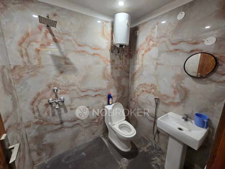 3 BHK Flat For Sale  In Sector 28