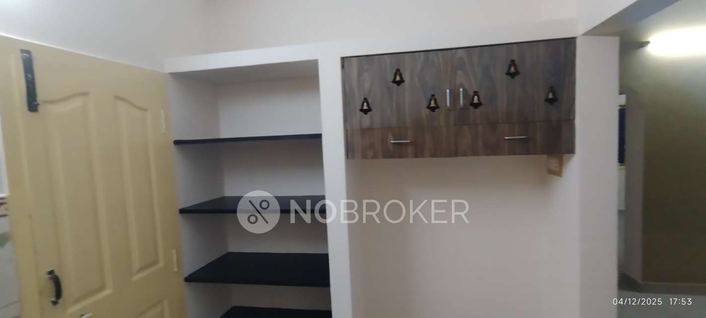 2 BHK Flat In Sai Garuda Apartment For Sale  In Thiruvanchery