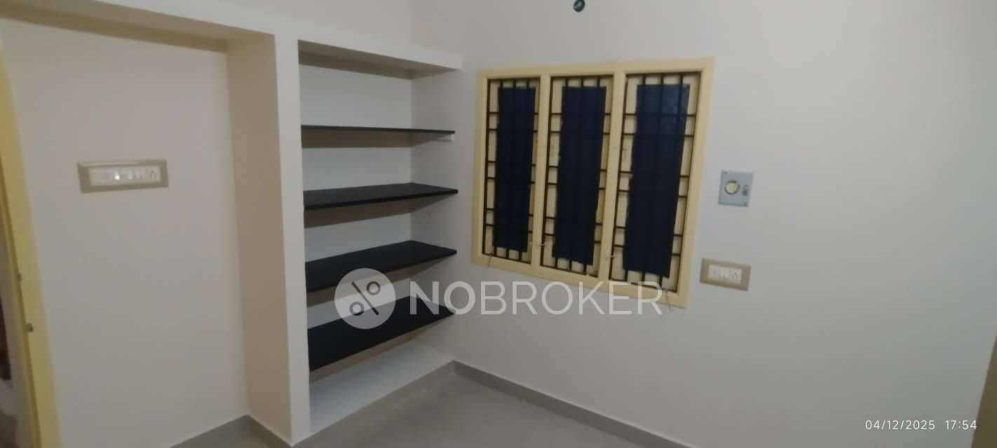 2 BHK Flat In Sai Garuda Apartment For Sale  In Thiruvanchery