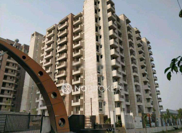 3 BHK Flat In Care The Alien Court For Sale  In  Tronica City
