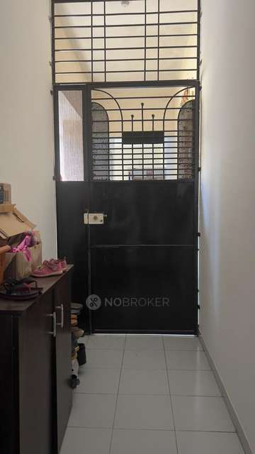 2 BHK Flat In Mahadev Apartments  For Sale  In Sadashiv Peth