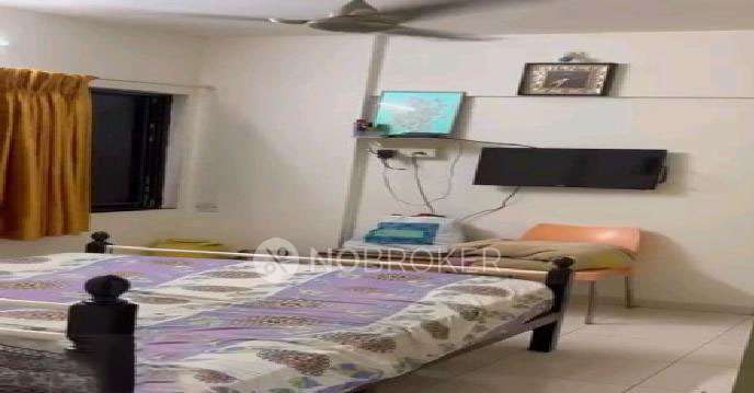 2 BHK Flat In Krishnavastu Bldg No 2. Malad West For Sale  In Evershine Nagar, Malad West