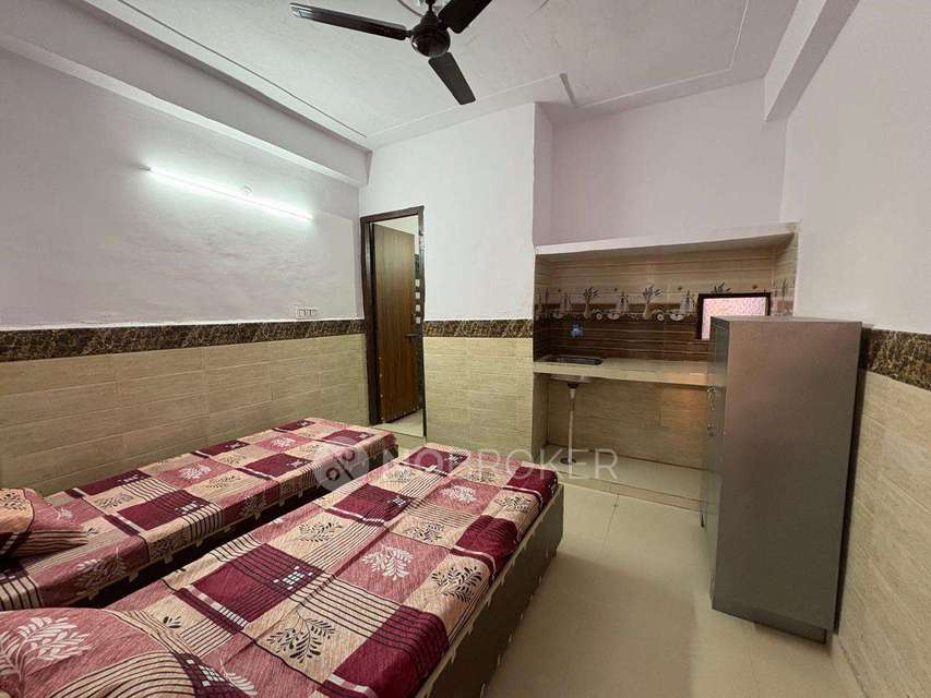 PG for Girls in  Sector 66 