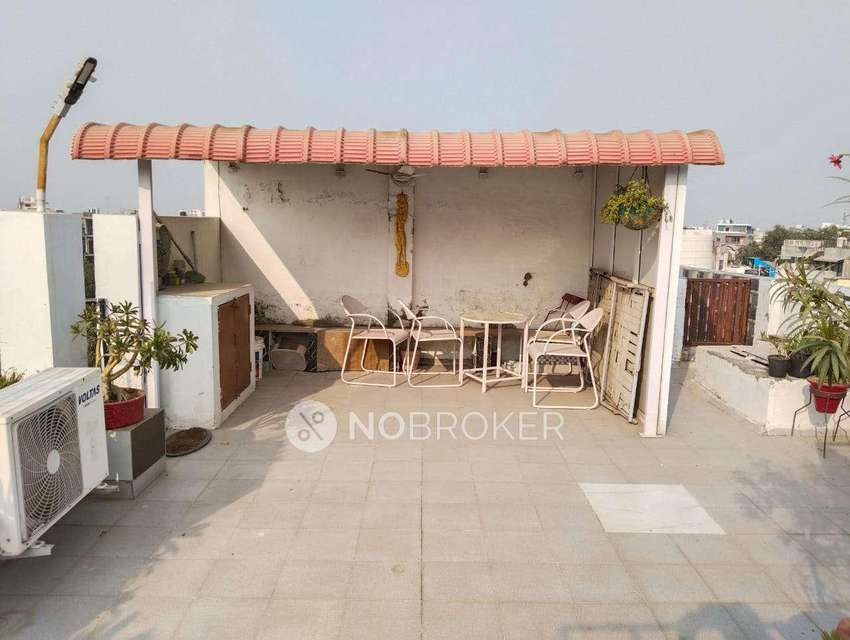 3 BHK Flat In Ekta Apartments For Sale  In Dwarka