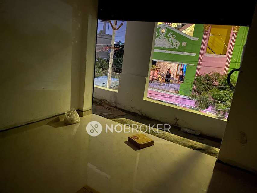 Shop in Chinna Nolambur, Chennai for Rent 
