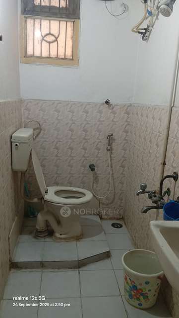 3 BHK Flat In Chandra Residency For Sale  In Bowenpally