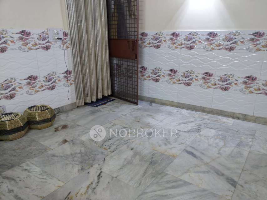 1 BHK Flat For Sale  In Krishna Nagar