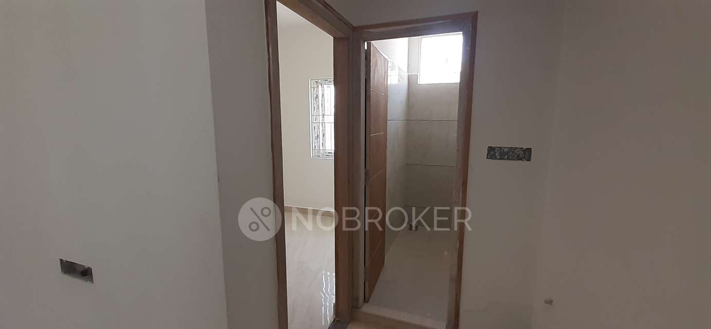 4+ BHK Flat For Sale  In J. P. Nagar 