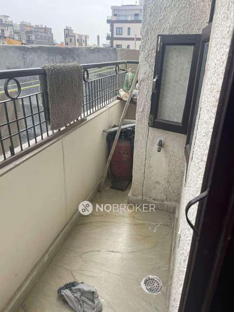 3 BHK Flat For Sale  In Sector 21