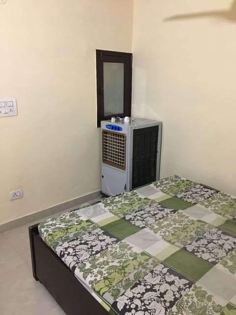 2 BHK Flat For Sale  In Kailashpuri