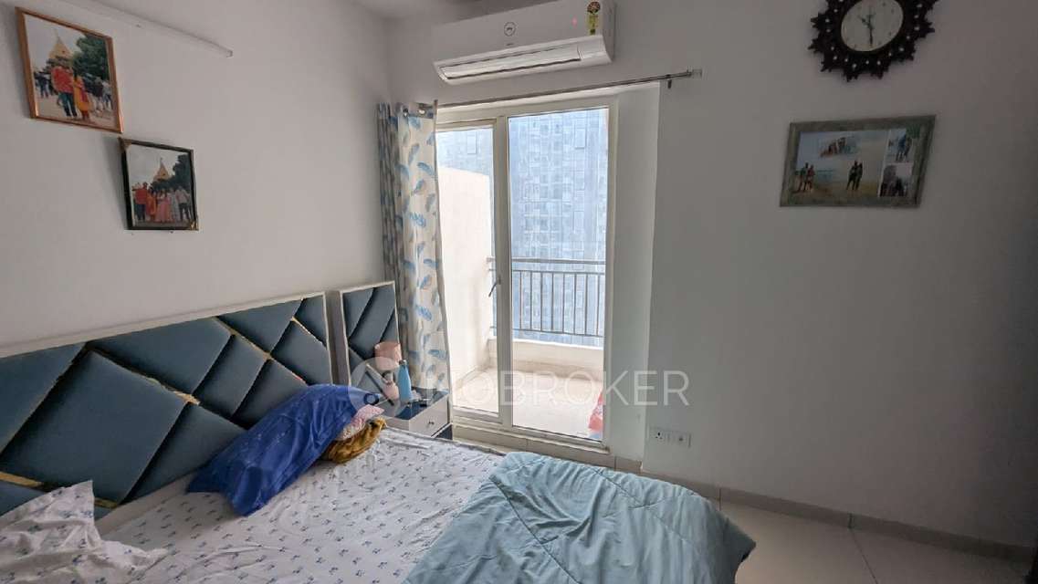 3 BHK Flat In Nirala Estate Phase 2 for Rent  In Patwari