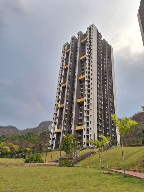 2 BHK Flat In Wadhwa Wise City Wow For Sale  In Panvel