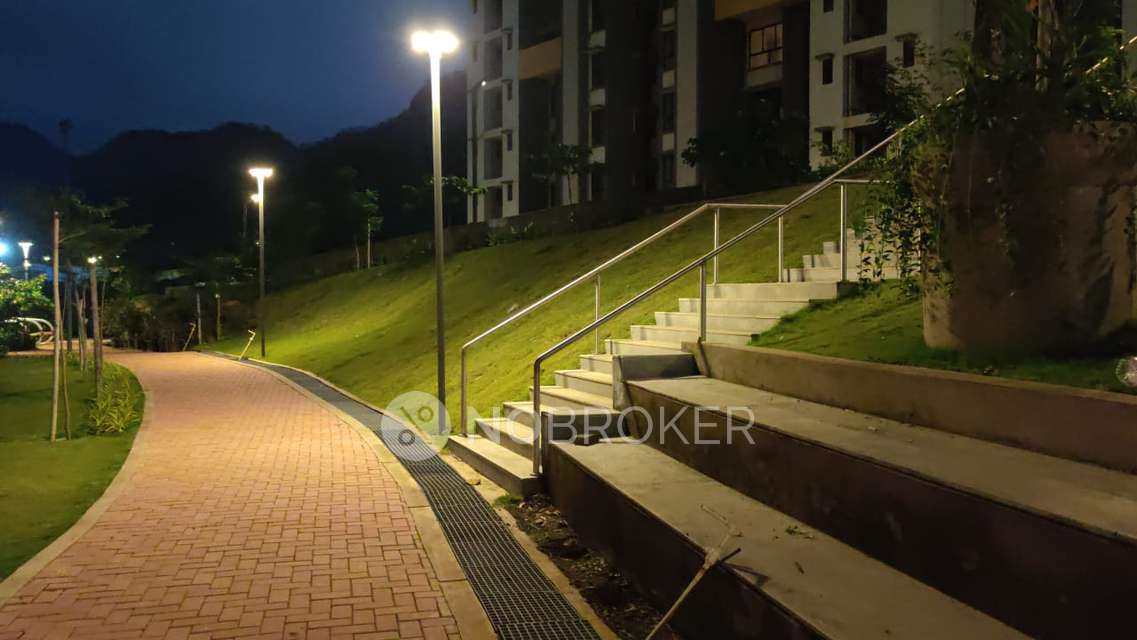 2 BHK Flat In Wadhwa Wise City Wow For Sale  In Panvel