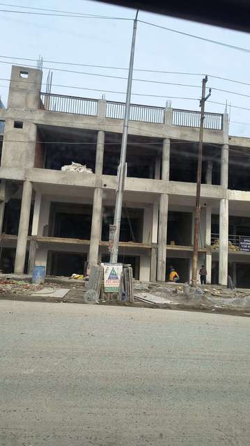 Shop in Ace Divino, Greater Noida for Rent 