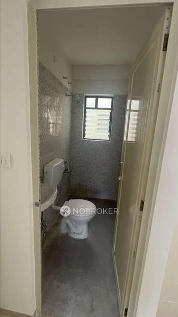 2 BHK Flat In Peninsula Address One Phase 2 For Sale  In Gahunje