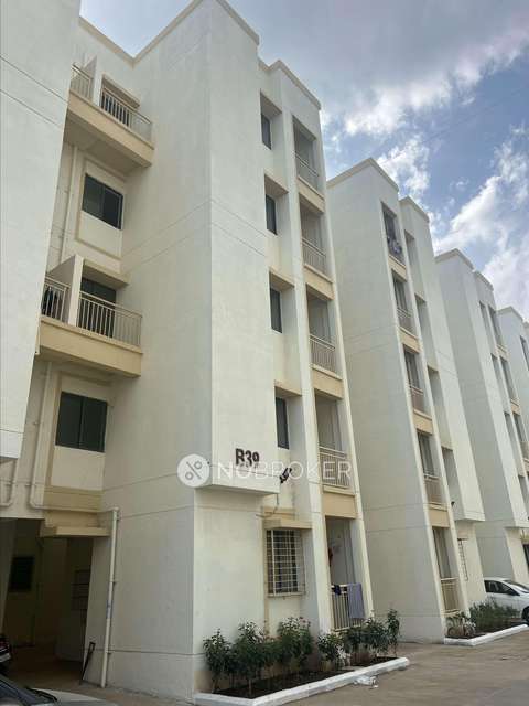 2 BHK Flat In Peninsula Address One Phase 2 For Sale  In Gahunje