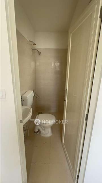 2 BHK Flat In Peninsula Address One Phase 2 For Sale  In Gahunje