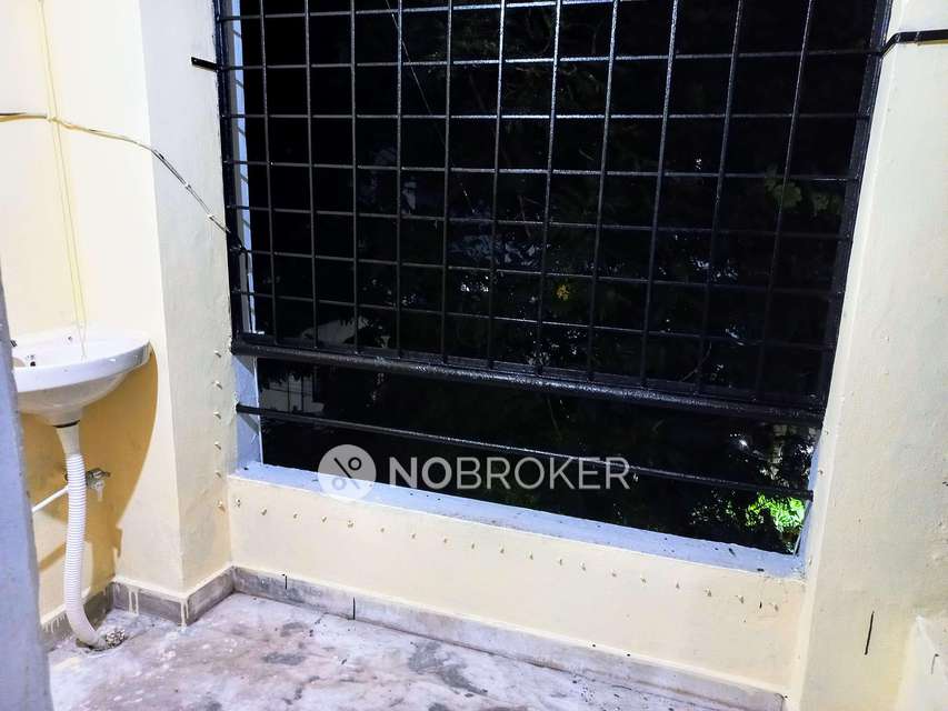 2 BHK Flat In Sln Meadows Apartment For Sale  In Kukatpally