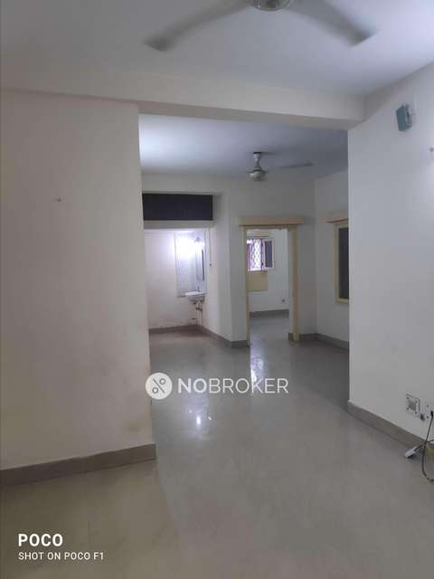 2 BHK Flat In Parameswaran Vihar For Sale  In Saligramam
