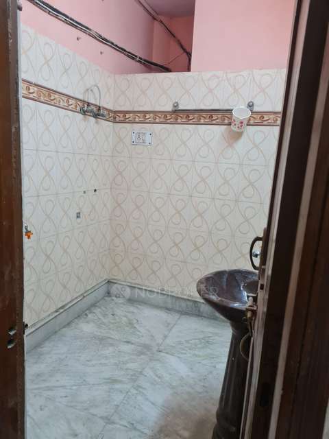 PG for Girls in Yamuna Vihar